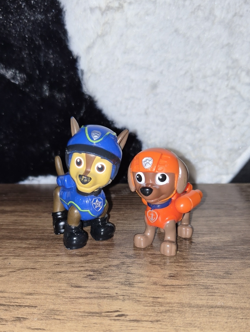 Paw Patrol Chase & Zuma Figure Pack - Blue and Orange